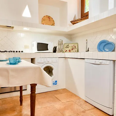 Alba Ruja 1 With Pool Close To Amenities Porto Cervo